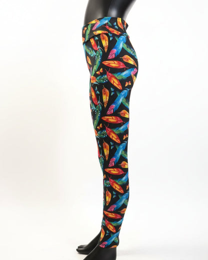 Feathers and leaves design full length leggings