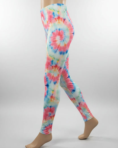The Tie-Dye vibe, choice of pattern and size!