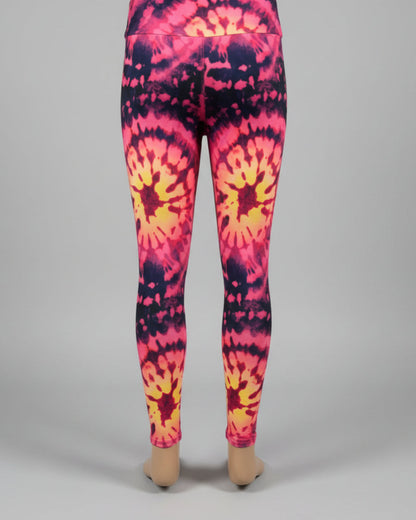The Tie-Dye vibe, choice of pattern and size!