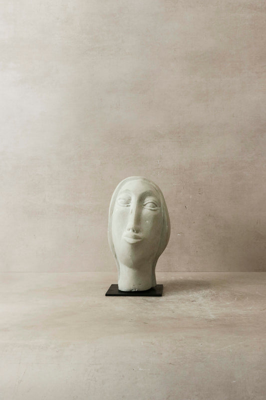 Stone head sculpture by Rizimu Chiwawa, Zimbabwe - 31.04