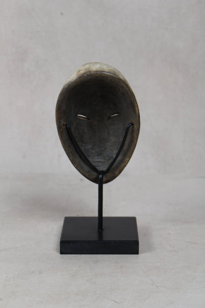 Hand Carved Fang African mask small - 204.3