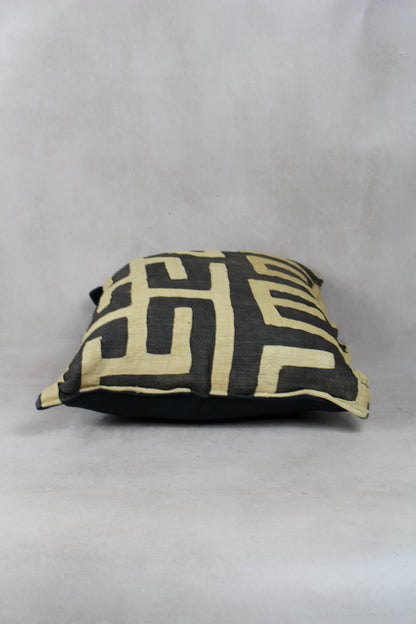 Vintage Kuba Cloth Cushion - 55.7