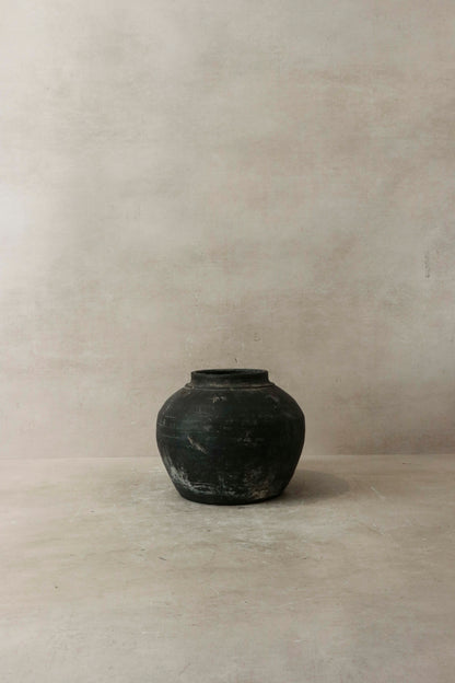 Vintage Dark Pot n° 19