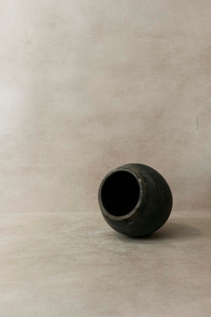 Vintage Dark Pot n° 20