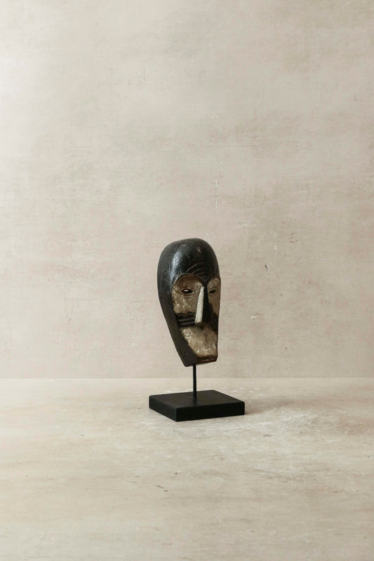 Hand carved African mask small - 60.42
