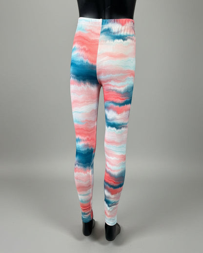 The Tie-Dye vibe, choice of pattern and size!