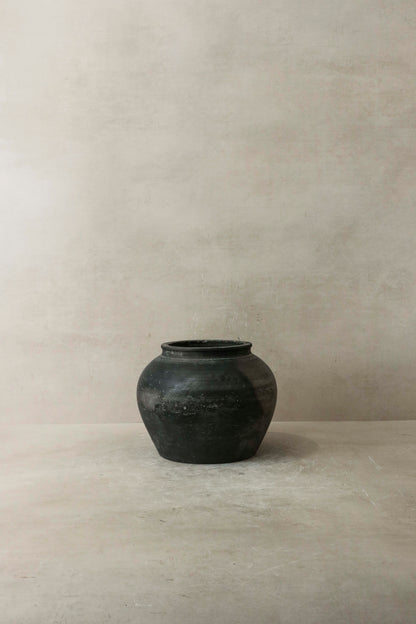 Vintage Dark Pot n° 30