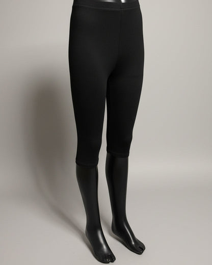 Lightweight solid colour Capri leggings, choice of colours and sizes!