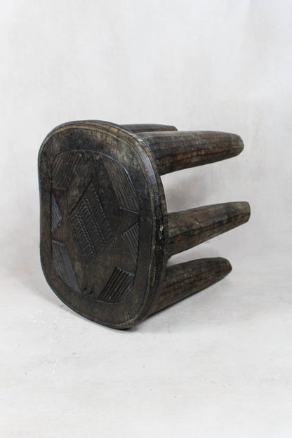 Nupe Table/Stool- 40.10