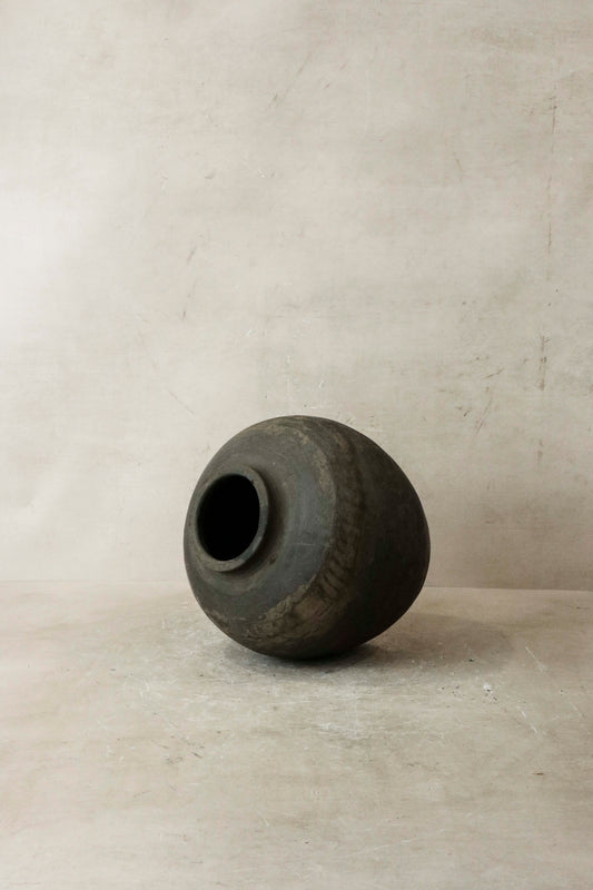 Vintage Dark Pot n° 33