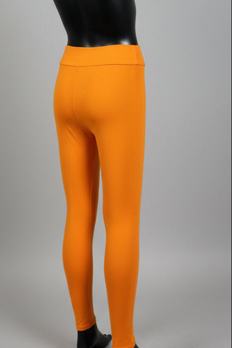 Solid colour, soft, stretch leggings in black, green, navy, grey, orange, pink, fuchsia, purple and more!