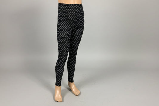 Black leggings with tiny white flowers design