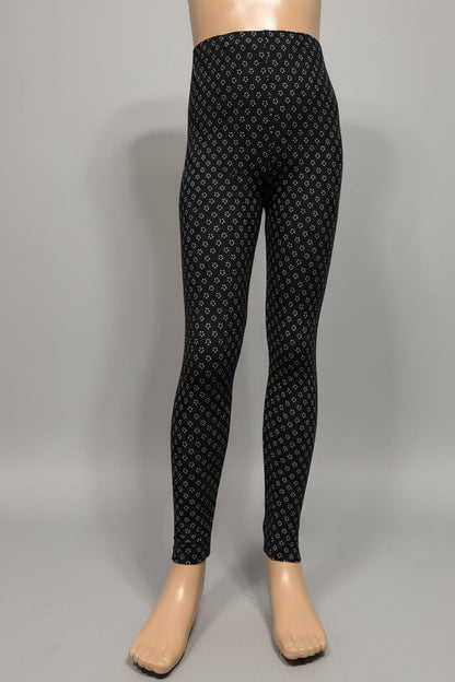 Black leggings with tiny white flowers design