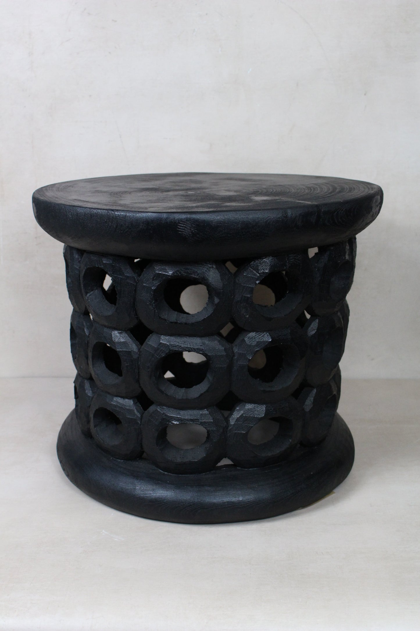 Donut Bamileke Table - Black - 137.3