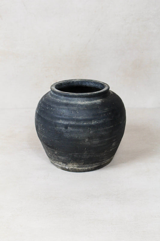 Vintage Dark Pots S - Nº 62