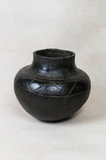 Vintage Shona Pot - Black - 222.1