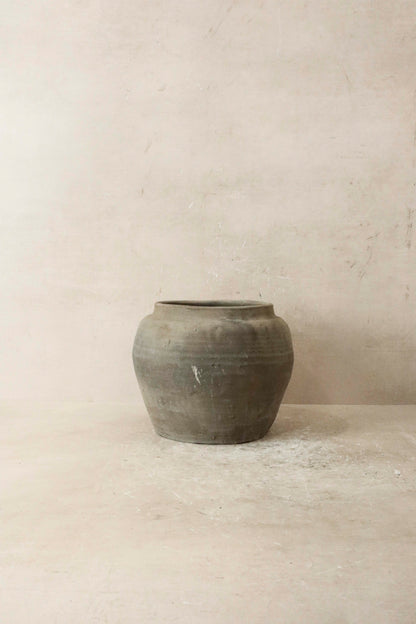 Vintage Dark Pot n° 44