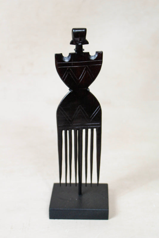 West African Carved Comb 240.3