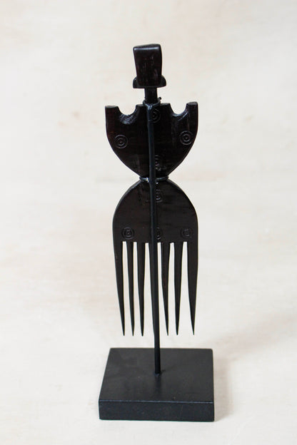 West African Carved Comb 240.4