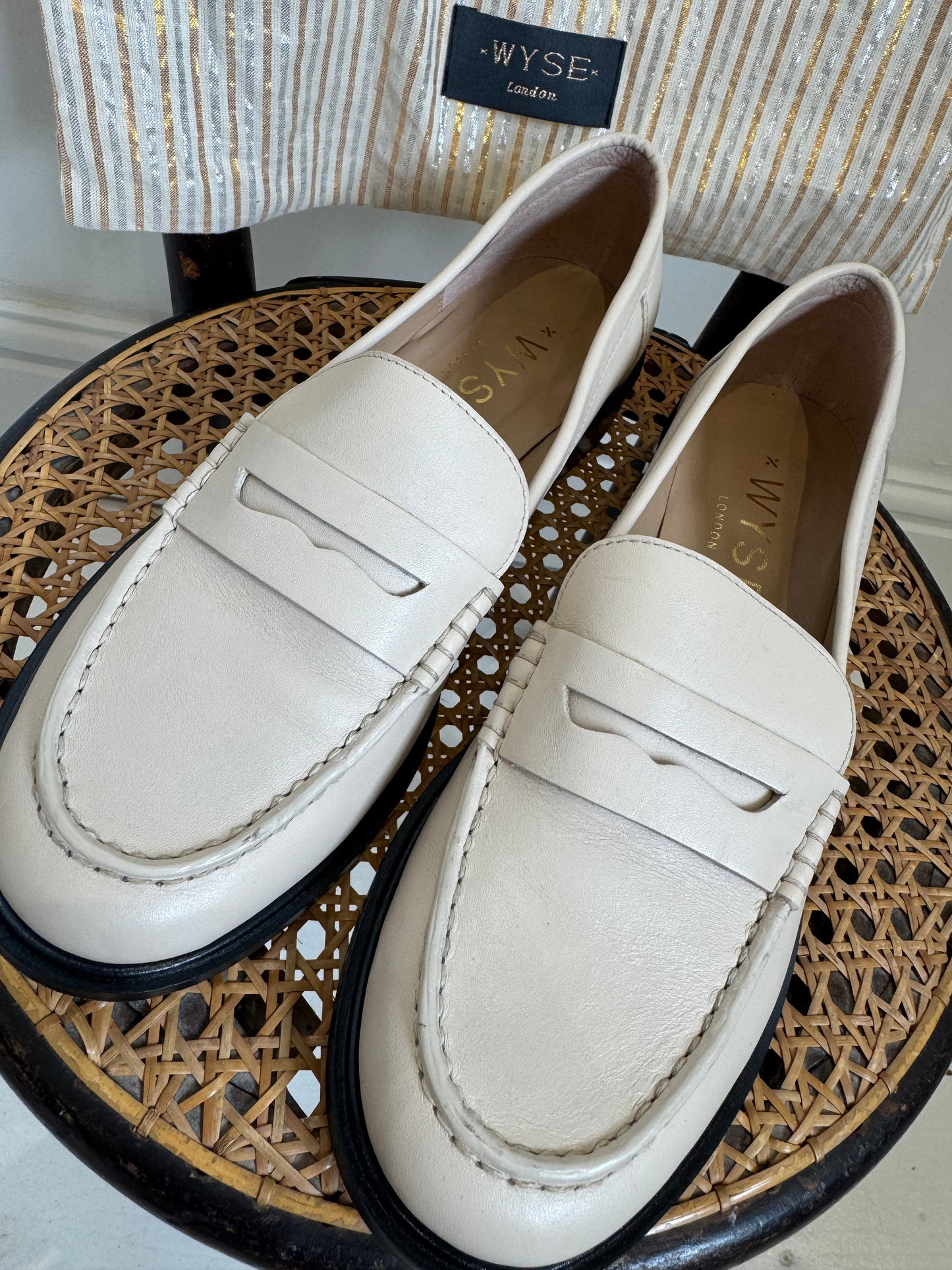 WYSE London Camilla leather loafer