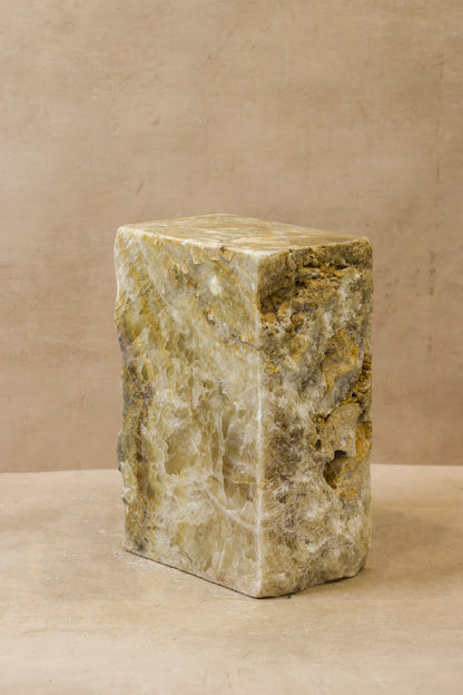 Onyx Side Table Pedestal Raw - Solid - No 1