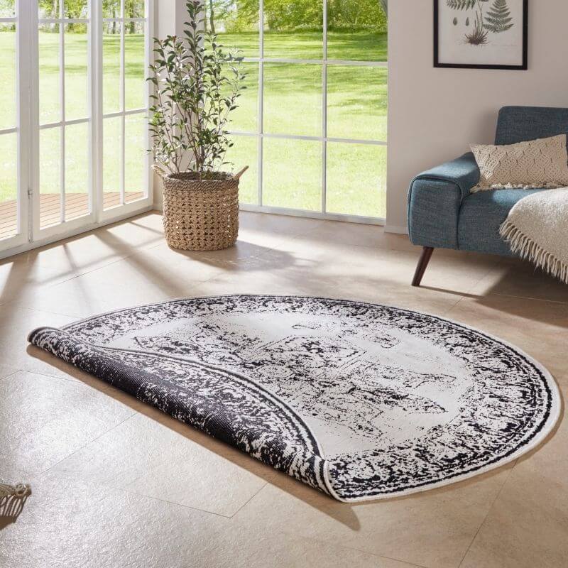 Borbon Reversible Indoor-Outdoor Rug