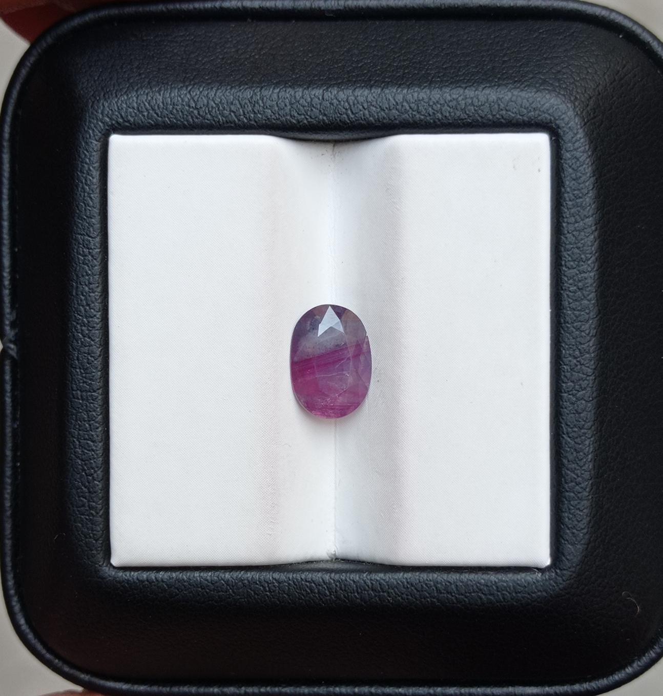 1.70ct Sapphire for Sale - Natural untreated Bi-Color Kashmiri Sapphire - Dimensions 9.1x6.4x3.3mm