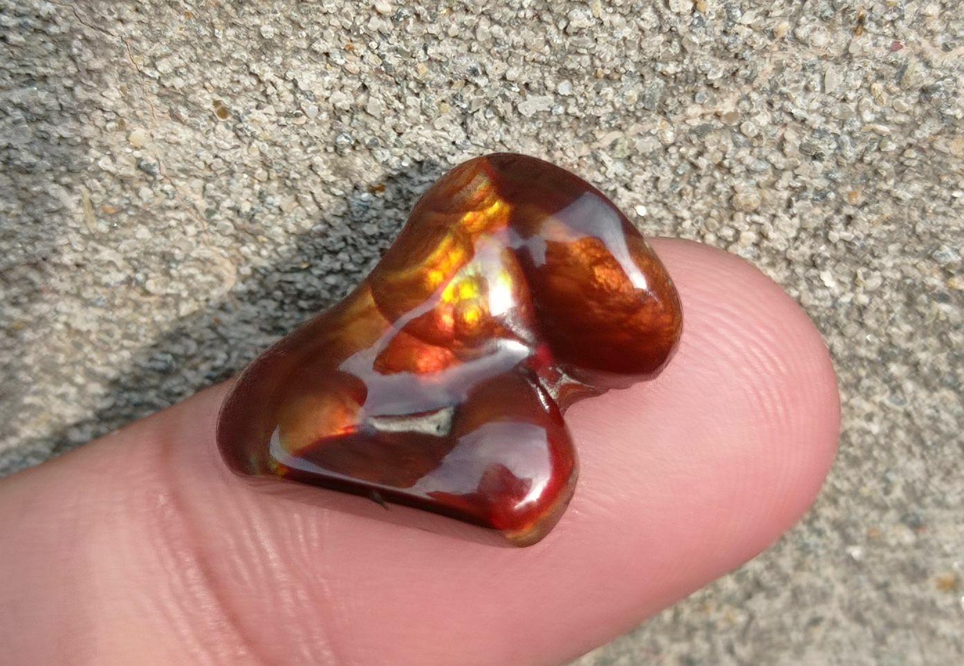 13.3ct Mexican Fire Agate,  Rare Fire Agate, Carved Fire Agate - Perfect gemstone Gift, Aatshi Aqeeq, Dimensions-  18x16 mm