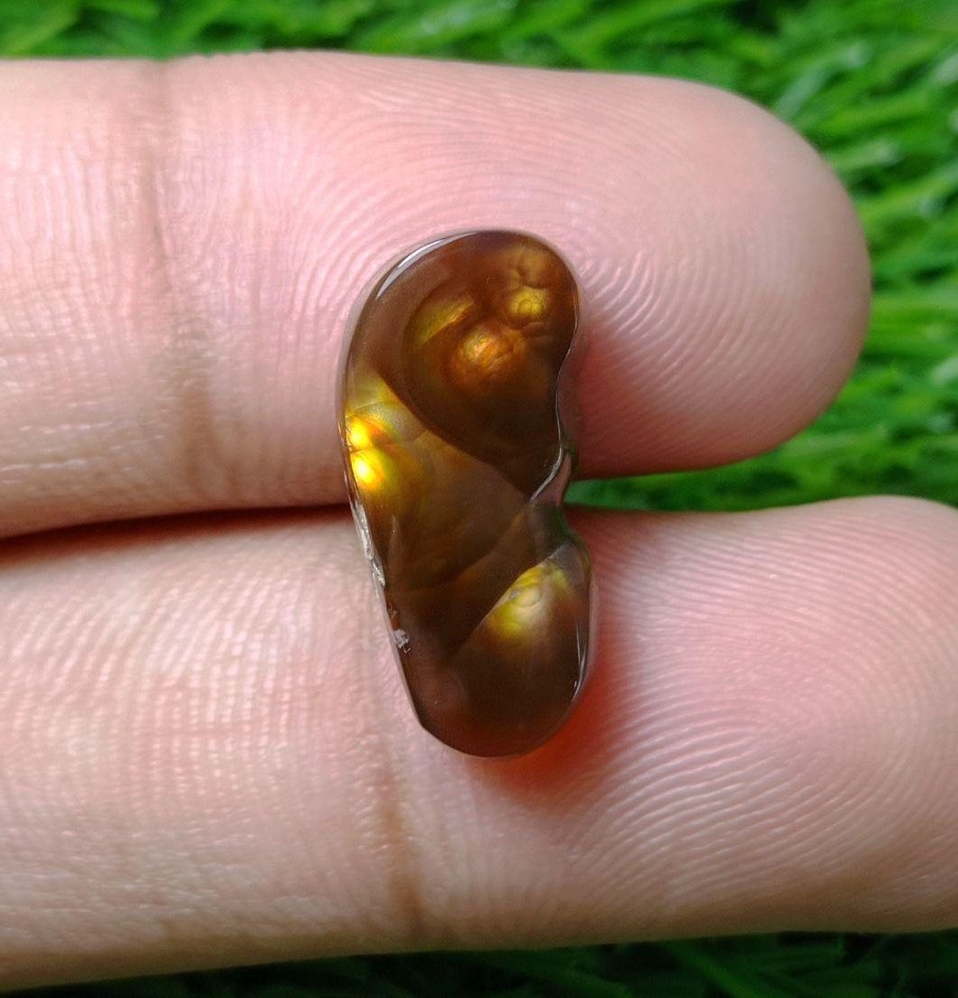 8.95ct Natural Fire Agate from Mexico ,Rare Gemstone than Diamonds - Perfect gemstone Gift, Dimensions -  20x10 mm
