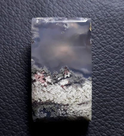 42ct Moss Agate - White Moss Agate - 31x18x7mm