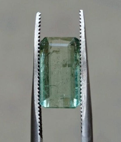 3.9ct Natural Light Green Tourmaline Gemstone - October Birthstone - 12x7x5mm