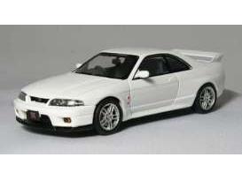 Nissan Skyline GT-R R33 Vspec 1995 White 1:43 Scale Ebbro Diecast Model Car