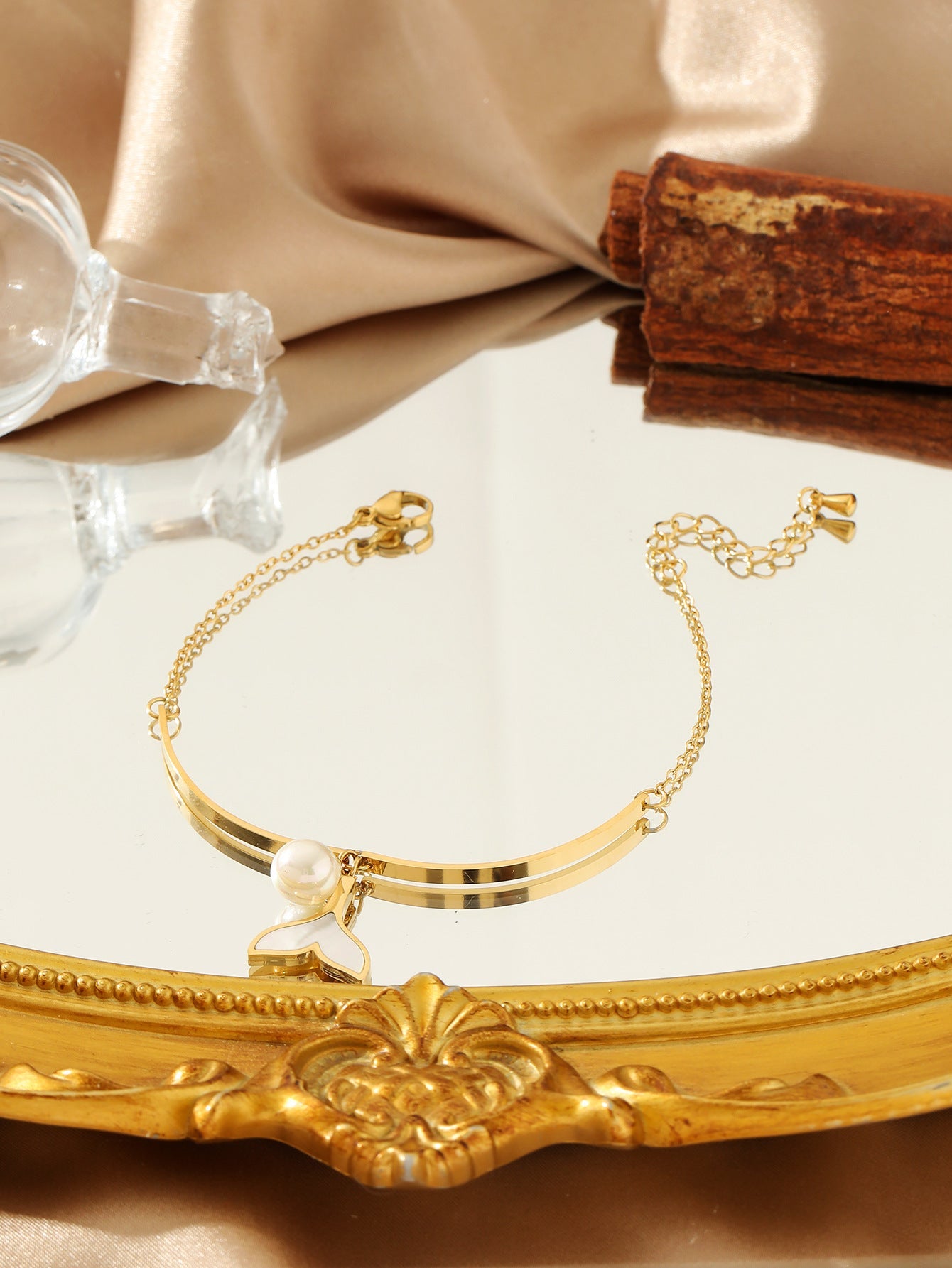 Vintage Heart-Shaped Titanium Steel Bracelet