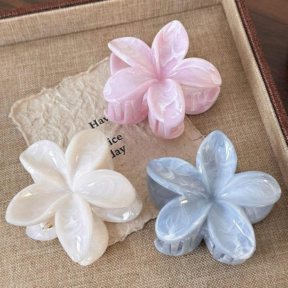 Summer Mint Plumeria Rubra Grip Hairclip