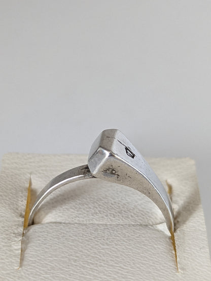 925 Silver Hoof Nail Ring – Handmade Equestrian Gift for Him or Her