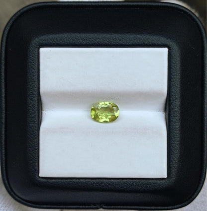 1.40ct Peridot Gemstone- Olivine - Chrysolite Gem - August Birthstone - 7.8x5.5x3.5mm