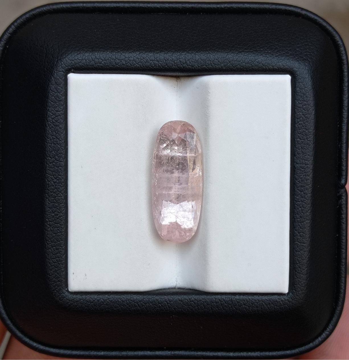 7.8ct Topaz - Pink Topaz Faceted Gemstone - Novemeber Birthstone - 19x18x6mm