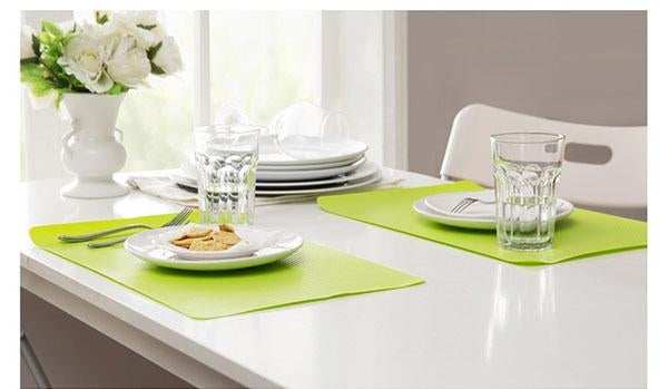 40x30cm Anti-skidding Silicone Heat Insulation Mat for Food Dish / Beverage / Oven / Kid Table