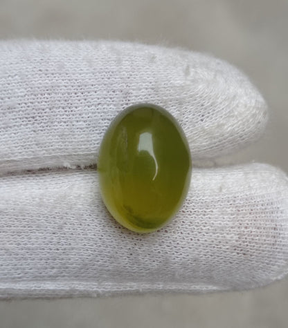 23.9ct Natural High Quality Translucent Serpentine Cabochon - Shah Maqqsood - Zehrmora - 20x15x10mm