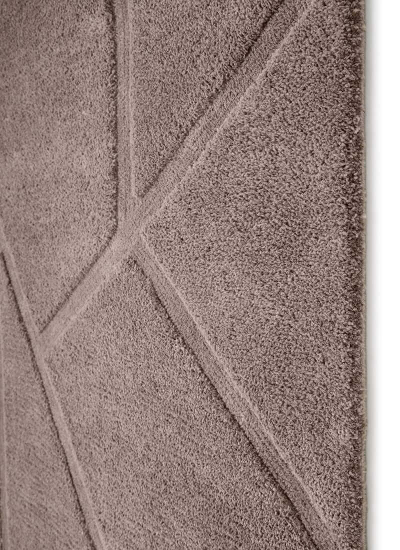 Scandinavian Deep Pile Rug – Cream and Brown