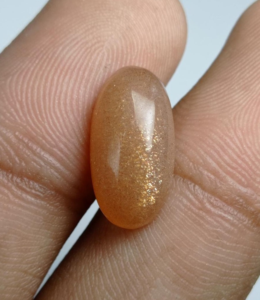 6.5ct Natural Sunstone Cabochon - Heliolite - Aventurescent Feldspar - August Birthstone - 17x9x6mm