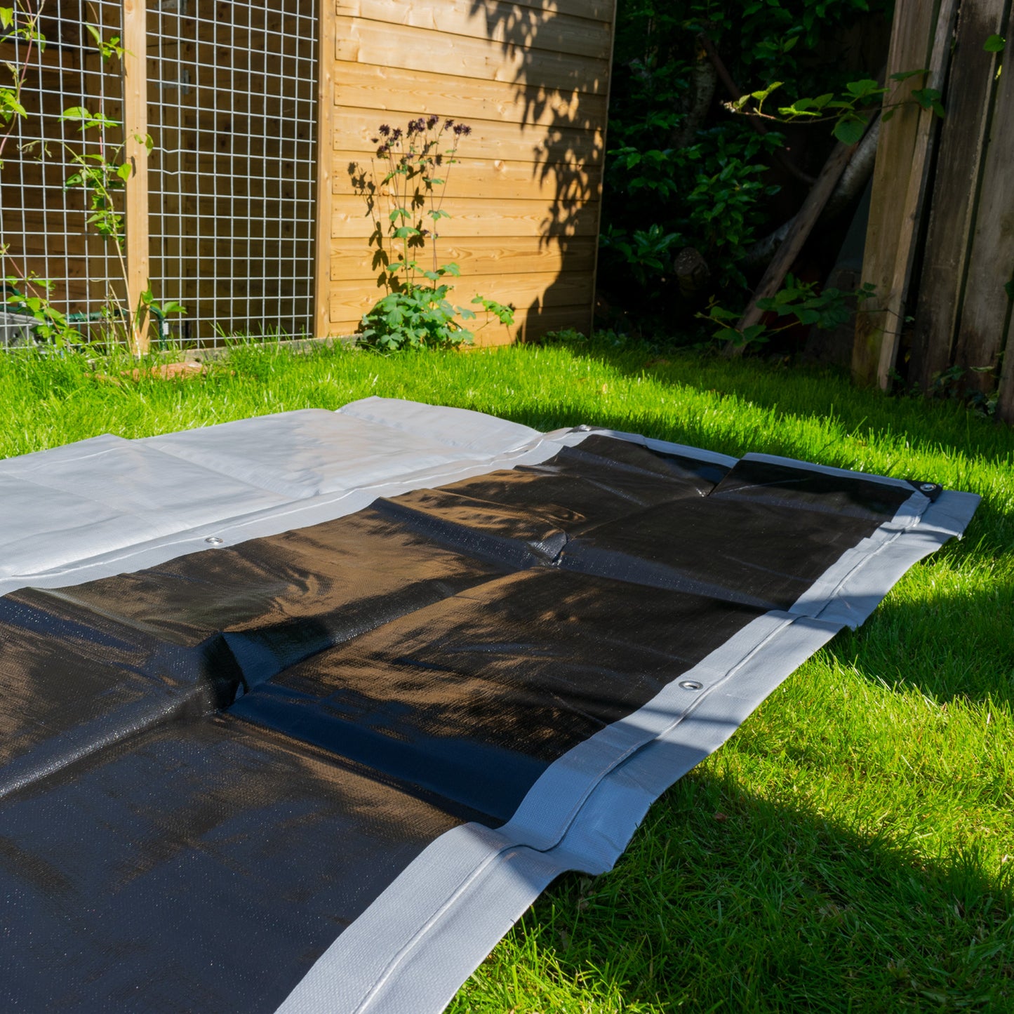 Silver XL-Grade Tarpaulin 2m x 4m