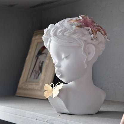 Creative Resin People Statue Crafts Office Home Decoration Wedding Gifts