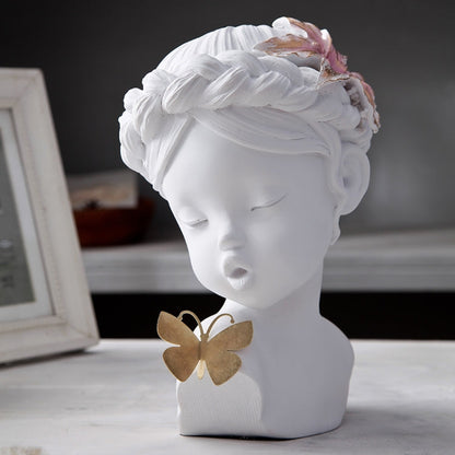 Creative Resin People Statue Crafts Office Home Decoration Wedding Gifts