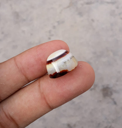 17.2ct Natural Eye Agate For Sale - Aqeeq - Dimension 16x13x11mm
