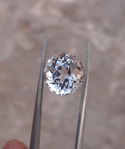 8ct Topaz - Whie Topaz Faceted Gemstone - Novemeber Birthstone - White Pukhraj - 11.2x11.8mm