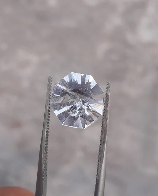 5.9ct Topaz - Whie Topaz Faceted Gemstone - Novemeber Birthstone - White Pukhraj - 11 x11mm