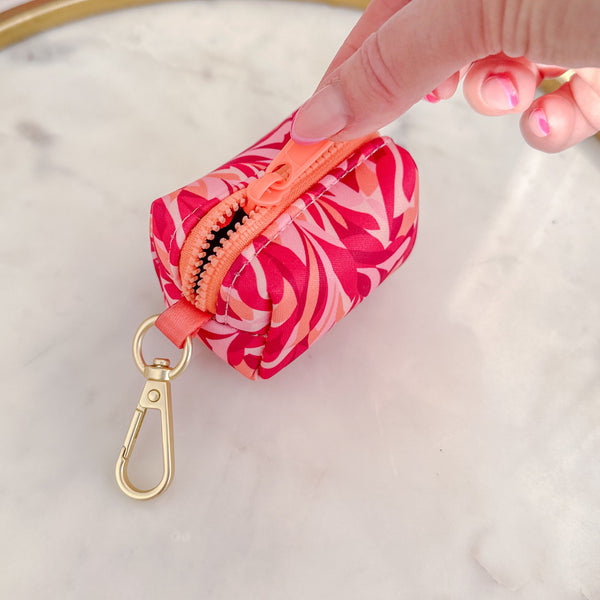 Wyld Cub - Dog Poop Bag Holder: Kew Honeysuckle