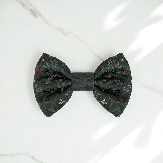 Wyld Cub - Dog Bow Tie: Chiswick Ravenwood