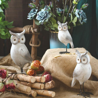 A Set Of Three Owls, Decoration